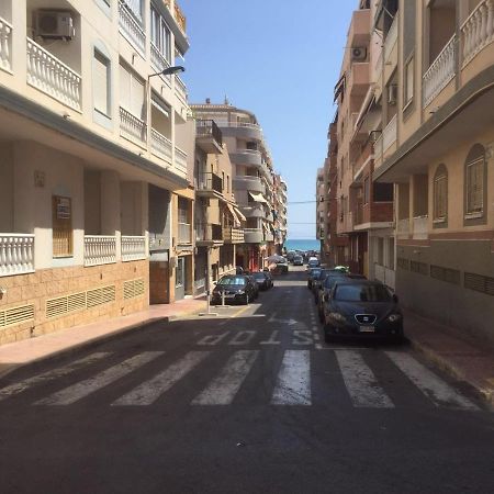 Appartamento Torrevieja Playa Locos Esterno foto