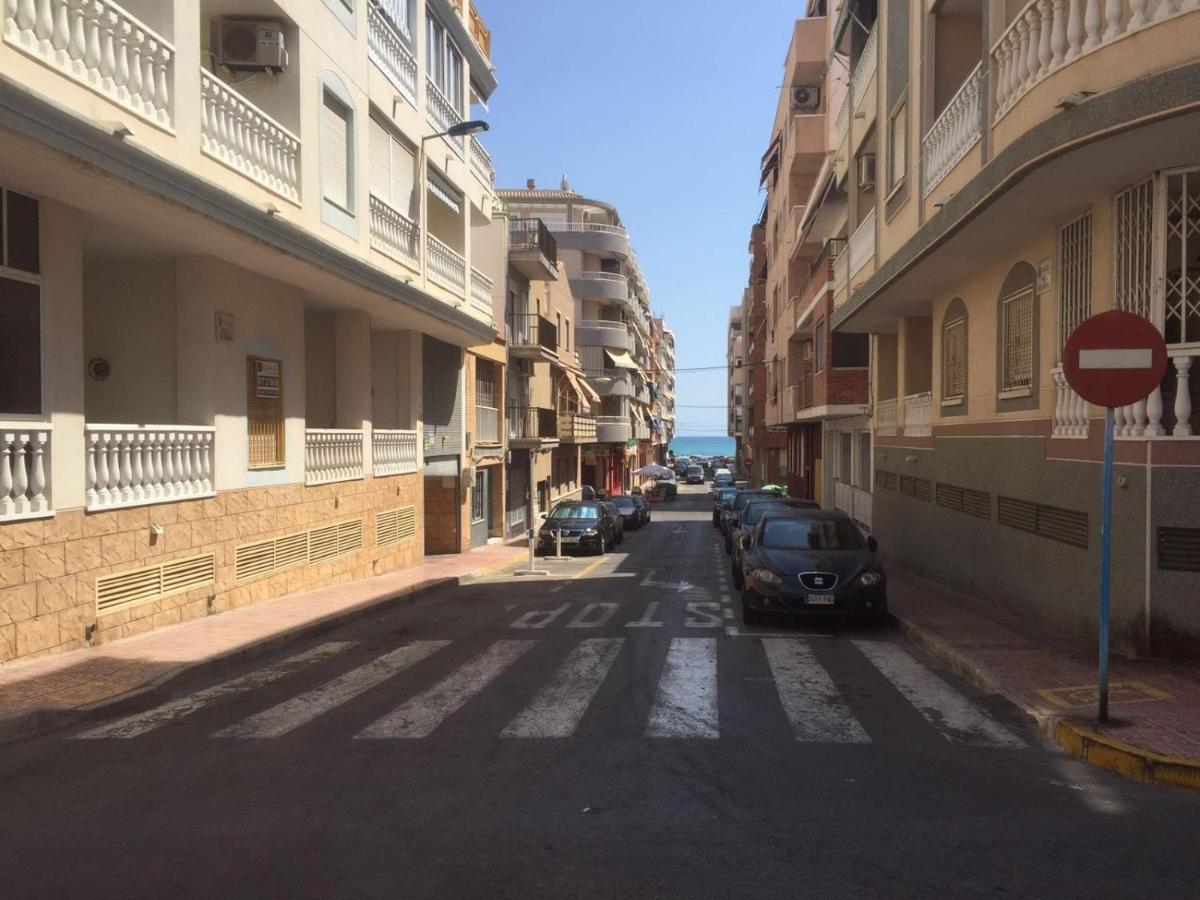 Appartamento Torrevieja Playa Locos Esterno foto
